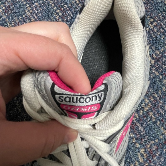 Preloved Women’s Saucony Oasis Running Shoes size 8.5 - Picture 5 of 16